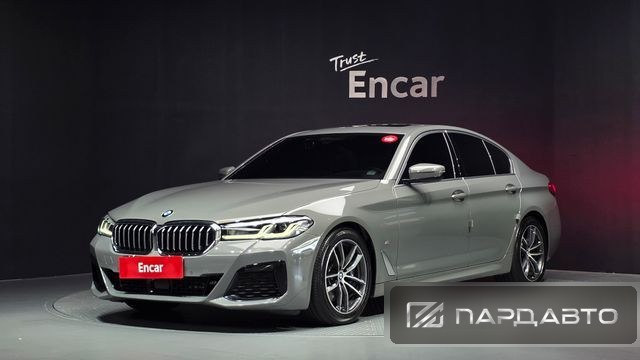 BMW 5 Series (G30)