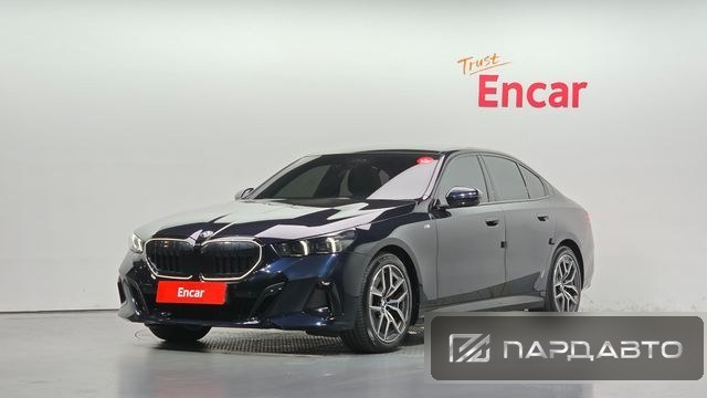 BMW 5 Series (G60)