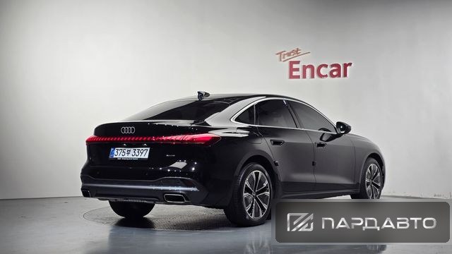 Audi A5 (B10)