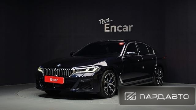 BMW 5 Series (G30)
