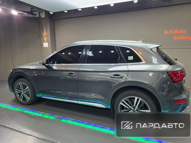 Audi Q5 (FY)