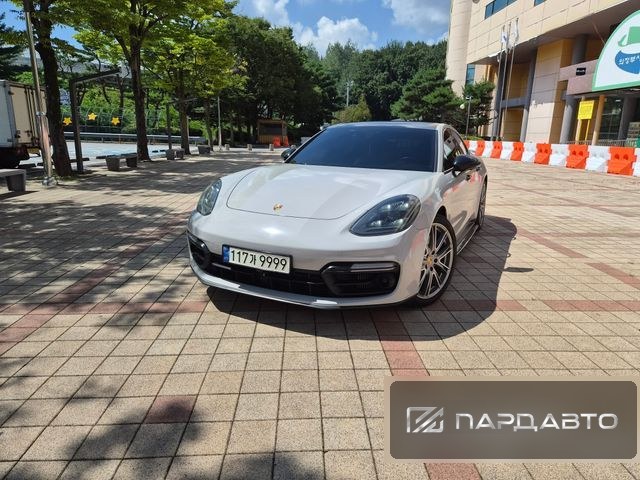 Porsche Panamera (971)