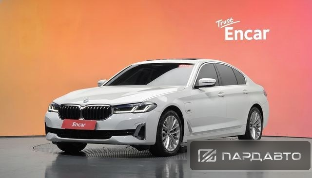 BMW 5 Series (G30)