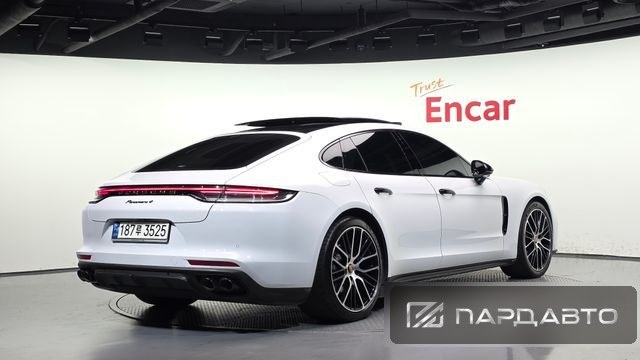 Porsche Panamera (971)