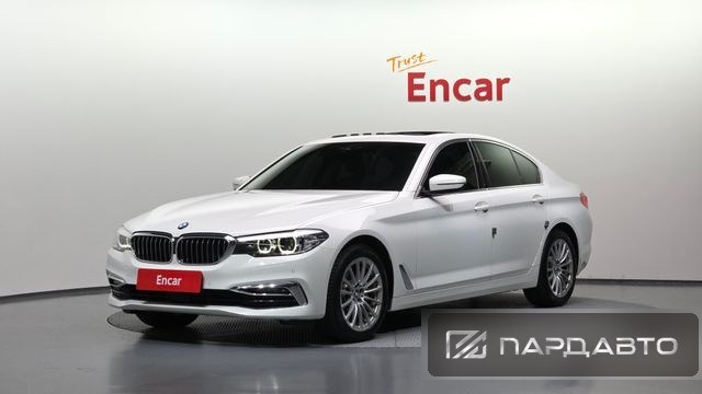 BMW 5 Series (G30)