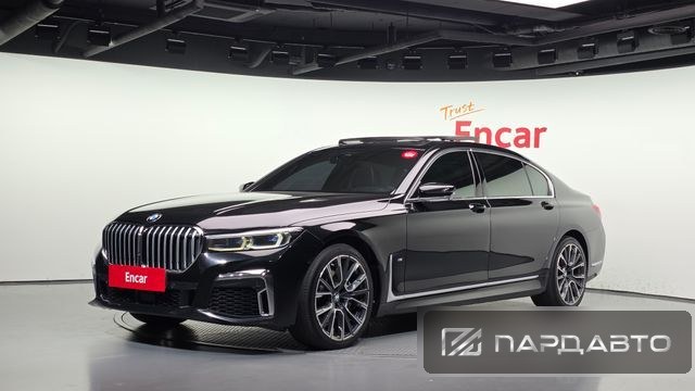 BMW 7 Series (G11)