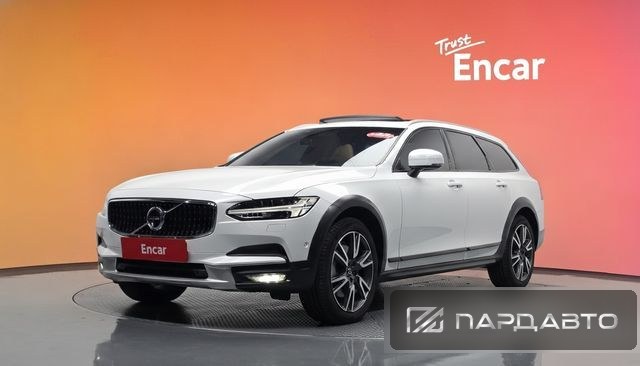 Volvo V90 Cross Country