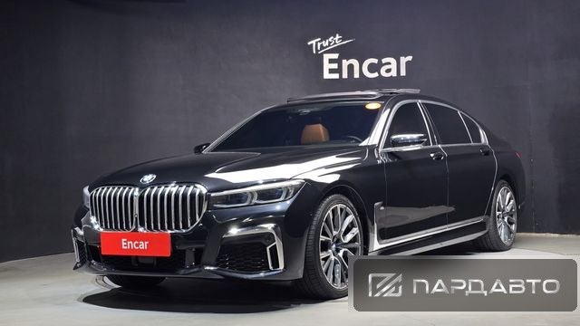 BMW 7 Series (G11)