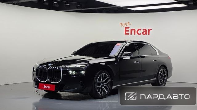BMW 7 Series (G70)