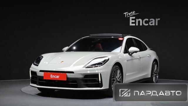 Porsche Panamera (976)