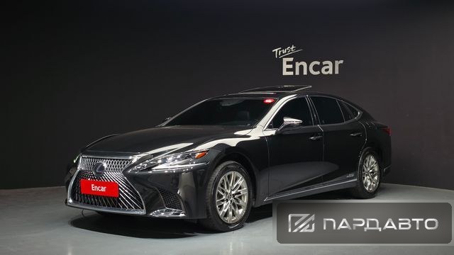 Lexus LS500h