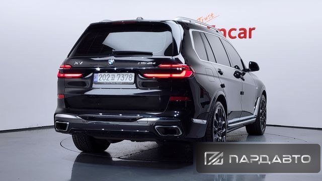 BMW X7 (G07)
