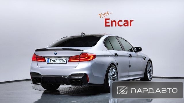 BMW M5 (F90)