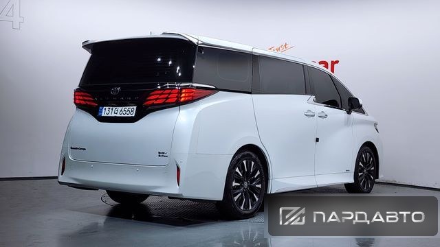 Toyota Alphard (AH40)
