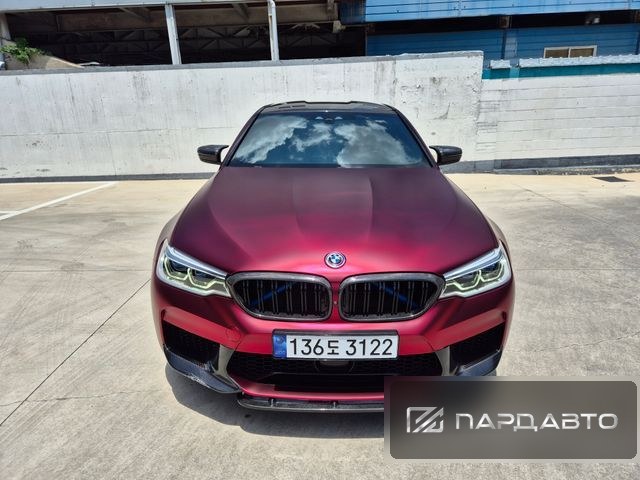 BMW M5 (F90)