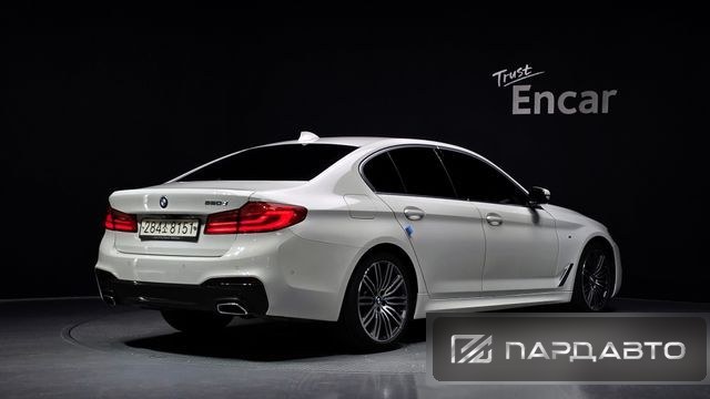 BMW 5 Series (G30)