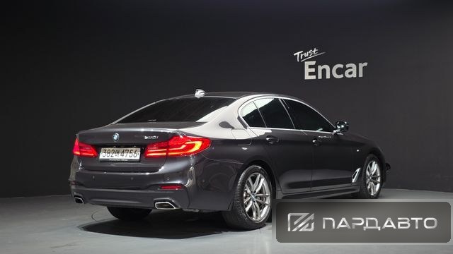 BMW 5 Series (G30)