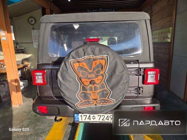 Jeep Wrangler (JL)