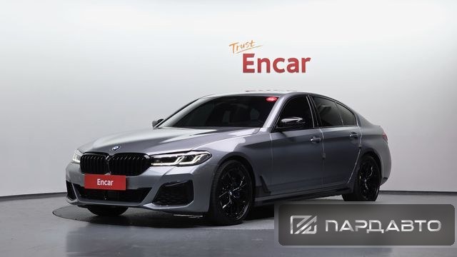 BMW 5 Series (G30)