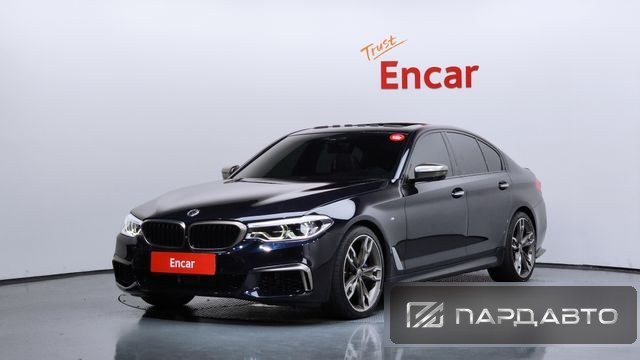 BMW 5 Series (G30)