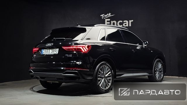Audi Q3 (F3)