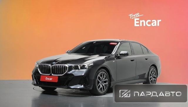 BMW 5 Series (G60)