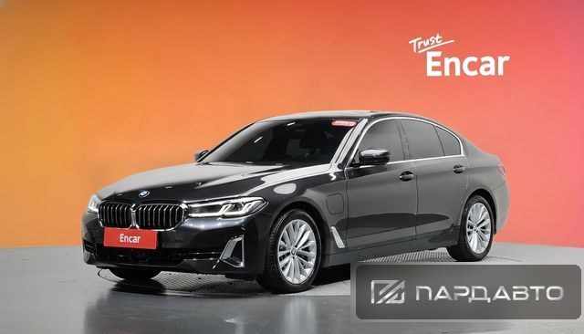 BMW 5 Series (G30)