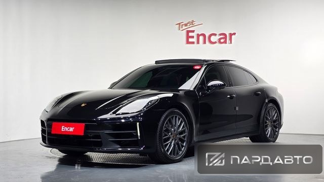 Porsche Panamera (976)