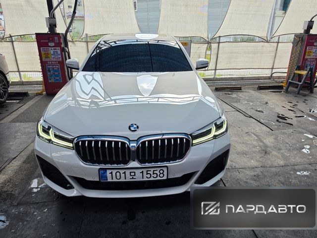 BMW 5 Series (G30)