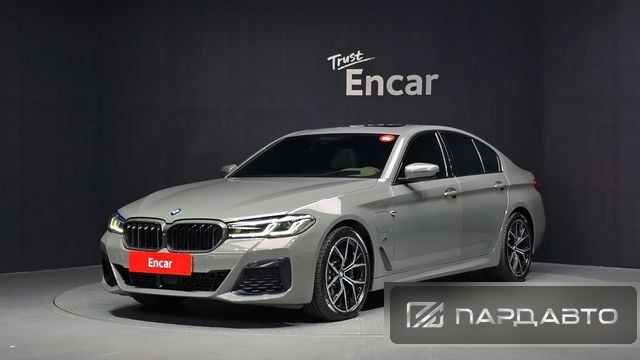 BMW 5 Series (G30)