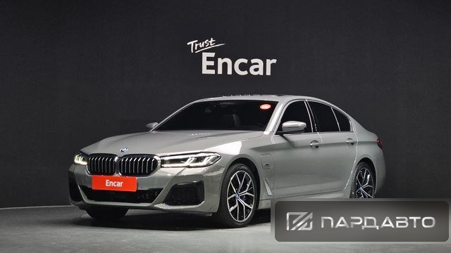 BMW 5 Series (G30)