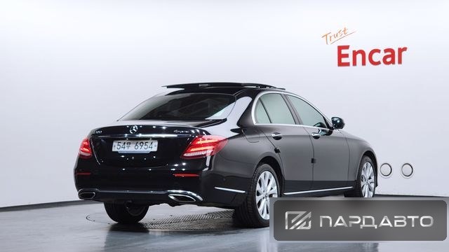Mercedes-Benz E-Class (W213)