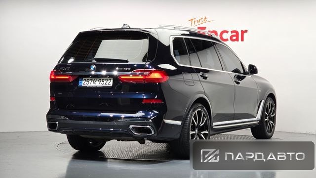 BMW X7 (G07)