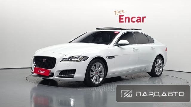 Jaguar XF (X260)