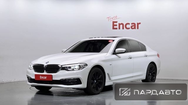 BMW 5 Series (G30)