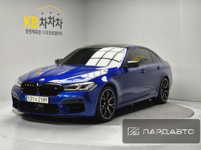 BMW M5 (F90)