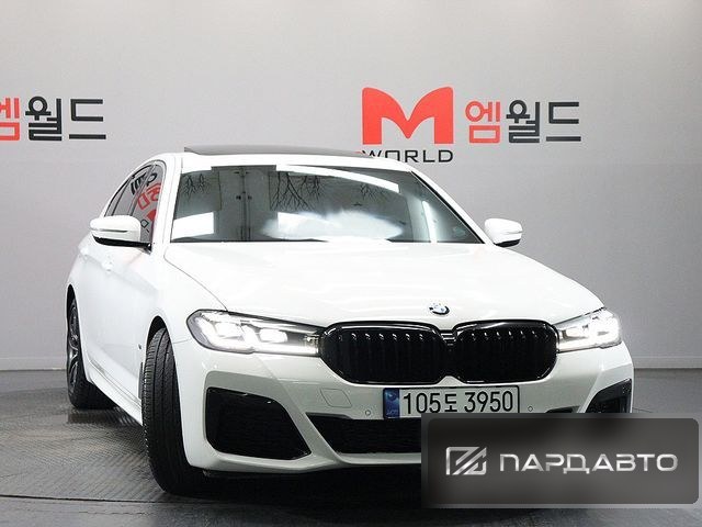 BMW 5 Series (G30)
