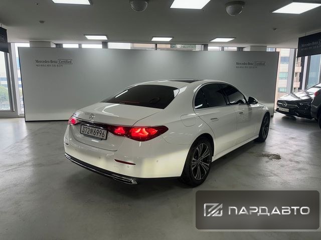 Mercedes-Benz E-Class (W214)