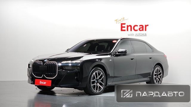 BMW 7 Series (G70)