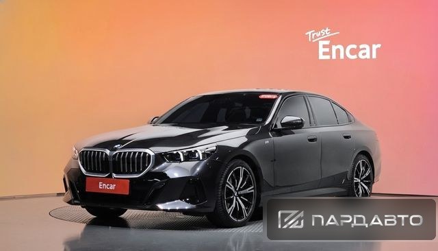 BMW 5 Series (G60)