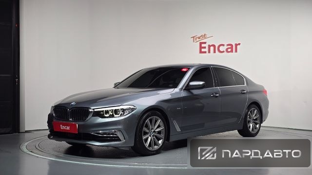 BMW 5 Series (G30)