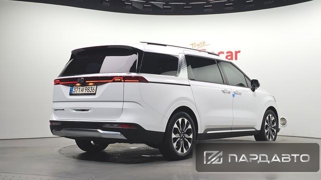 Kia Carnival (KA4)