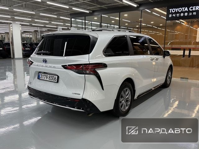 Toyota Sienna