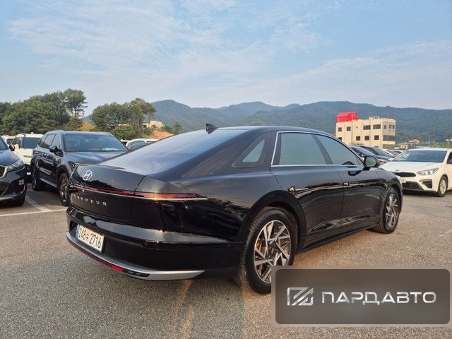 Hyundai Grandeur (GN7)