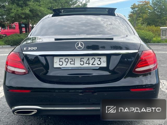 Mercedes-Benz E-Class (W213)