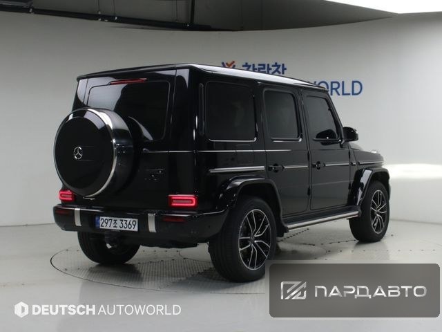 Mercedes-Benz G-Class (W465)