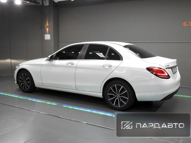 Mercedes-Benz C-Class (W205)