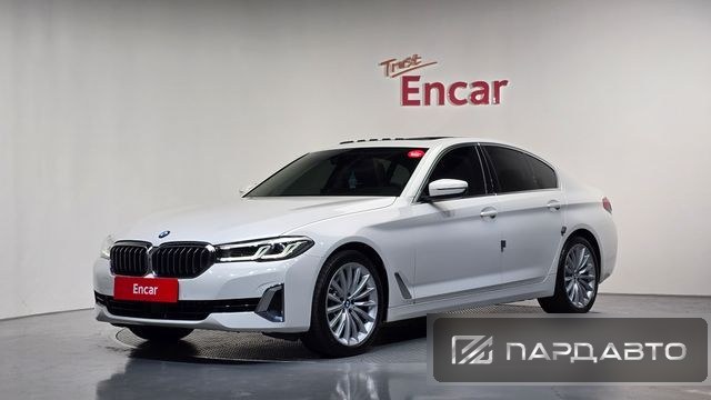 BMW 5 Series (G30)