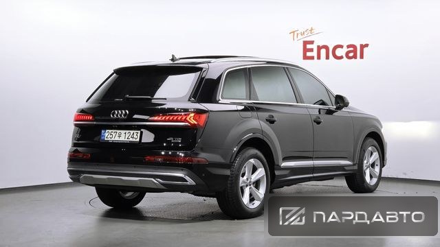 Audi Q7 (4M)
