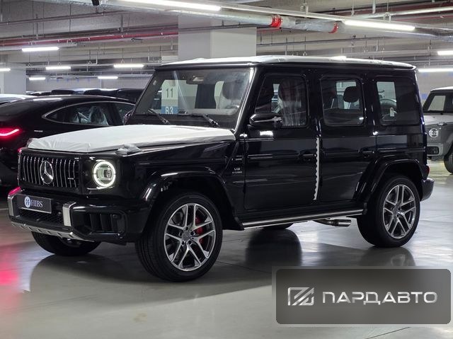 Mercedes-Benz G-Class (W465)